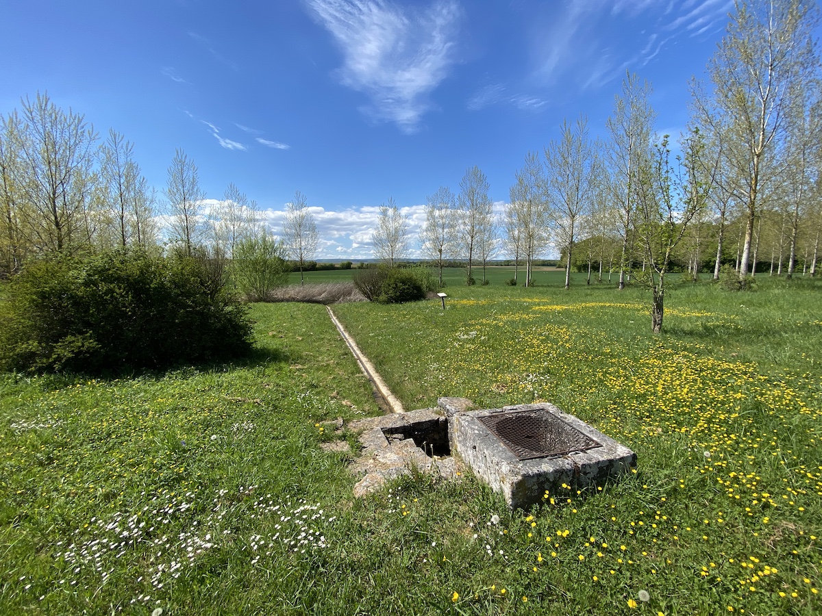 La Fontaine de Pierre à Villebichot