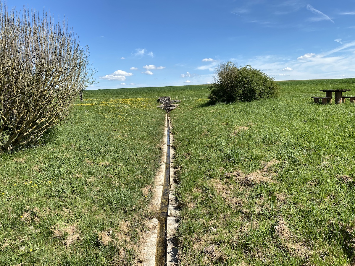 La Fontaine de Pierre à Villebichot